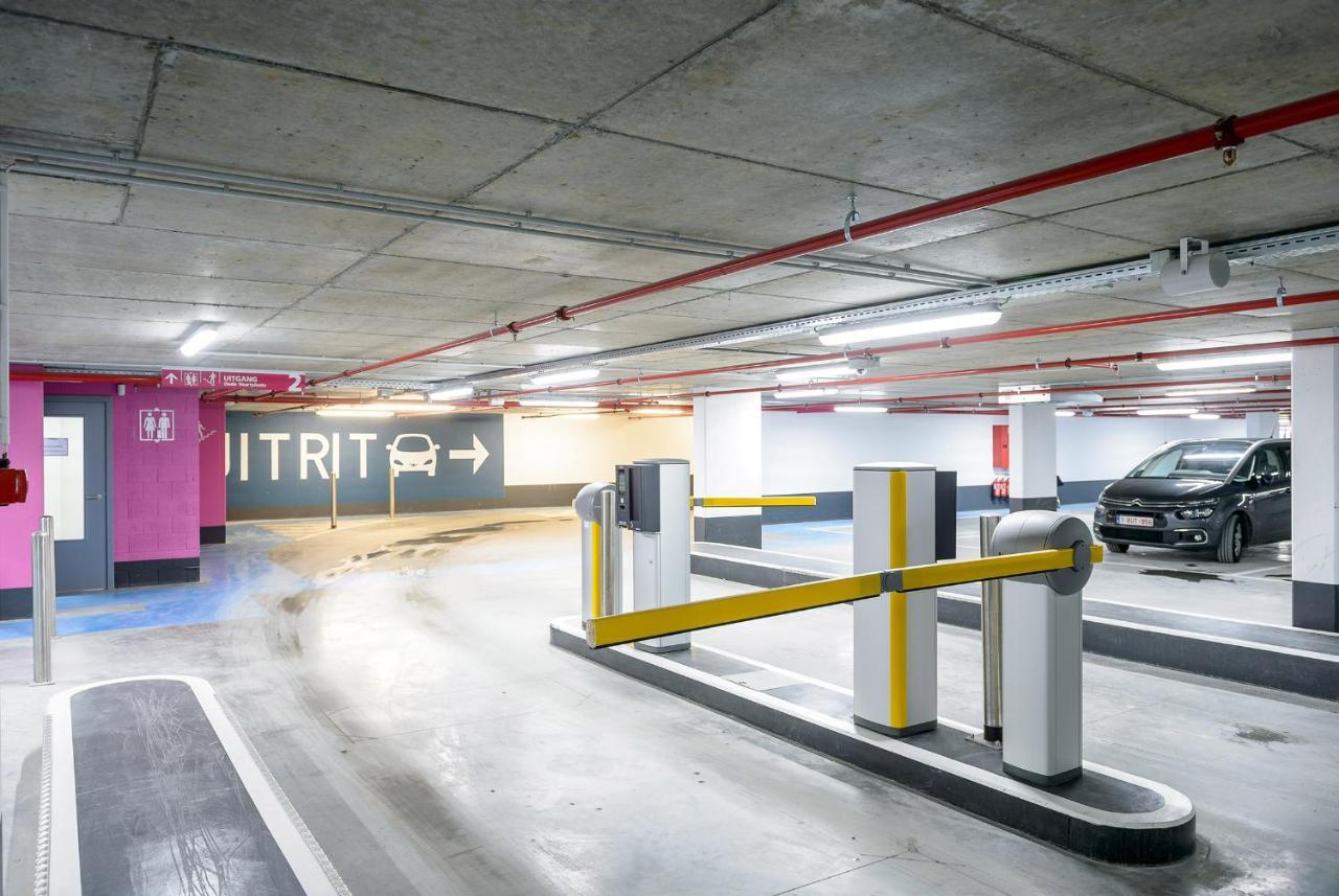 Sleep Inn - Industrial Flat Citycenter Антверпен Екстериор снимка
