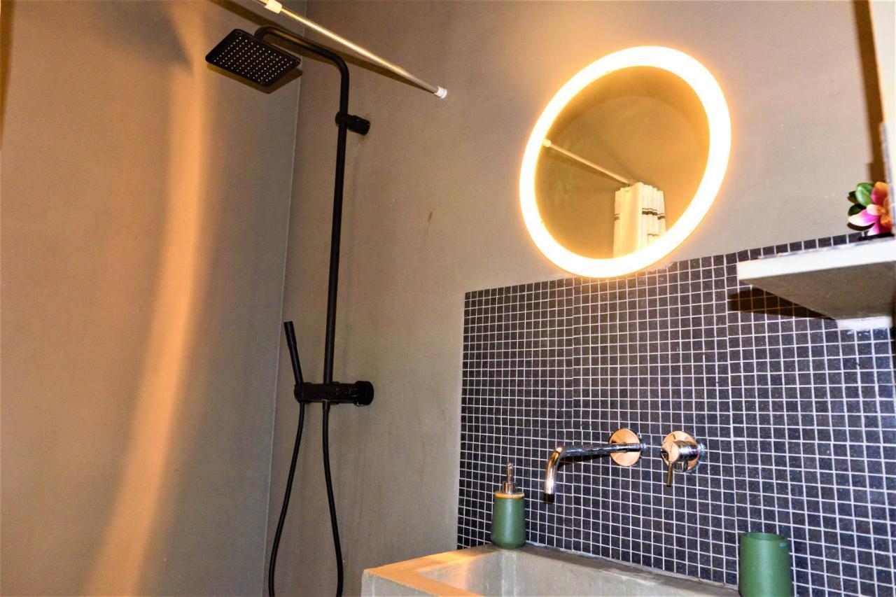 Sleep Inn - Industrial Flat Citycenter Антверпен Екстериор снимка